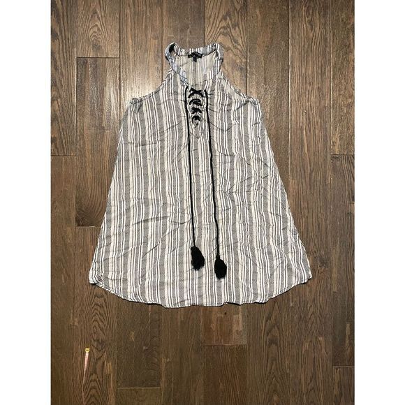 Riley & James Tunic Dress - Picture 2 of 6